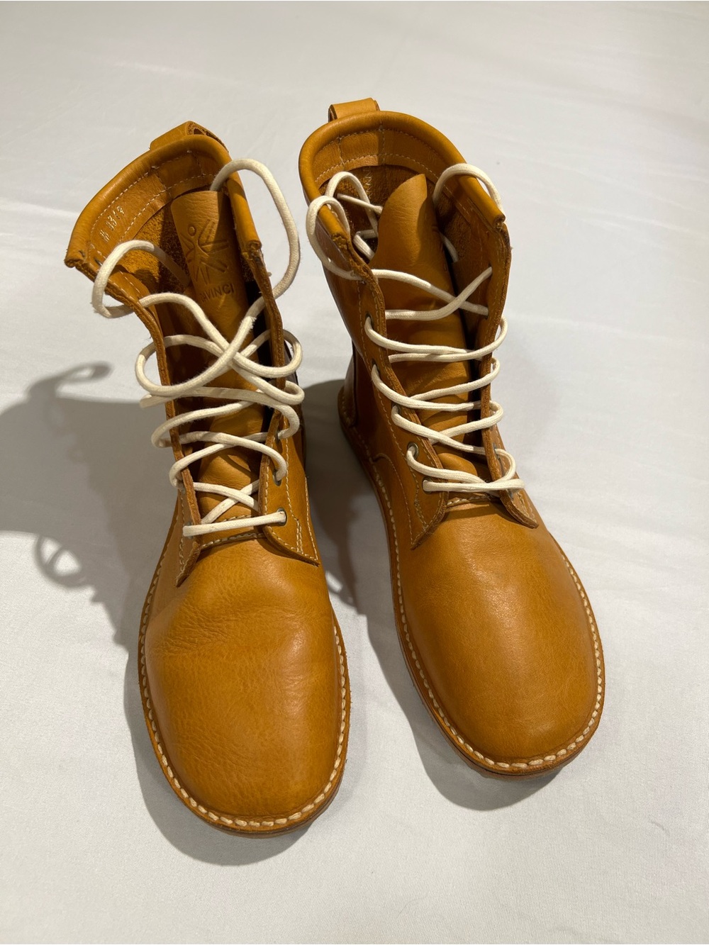 Davinci Barefoot Boot Tan Leather Lace-Up Ankle Boots